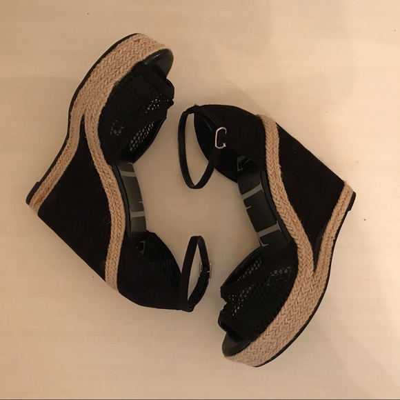 Host Pick!🎉🎉ELLE Black Velvet & Tan Mesh Espadrille Platform Wedge Shoe Size 6 - Picture 2 of 5